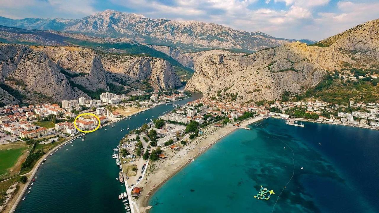 Modern New Flat Next To River Cetina Omiš Exterior foto